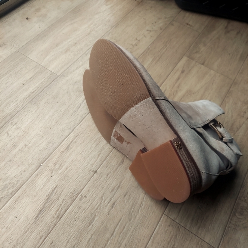 10m Tory Burch Brooke Ankle Bootie Beige Suede Moto Boots Womens‎ - Picture 11 of 13